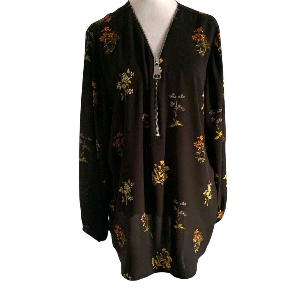 NWT Carmen Marc Valvo Woman Plus Size 2X Black Multicolor Floral Print Blouse